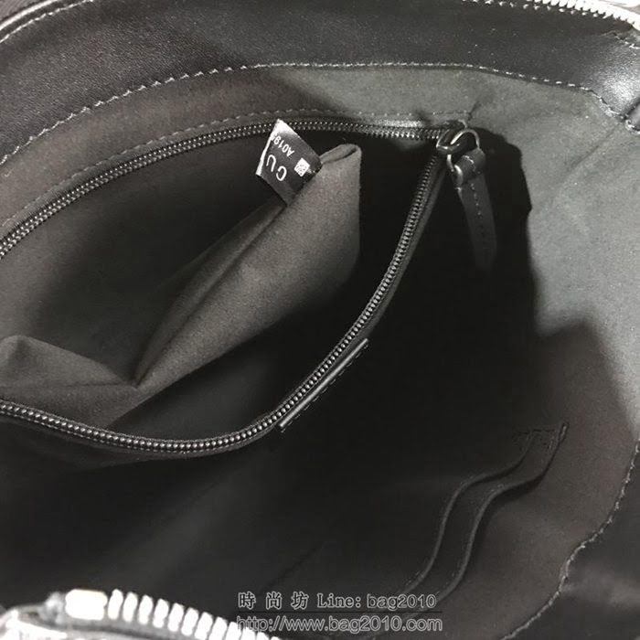 GUCCI 古馳男包 新款 406408 幾何圖 高級人造革 Gucci男士單肩斜挎包